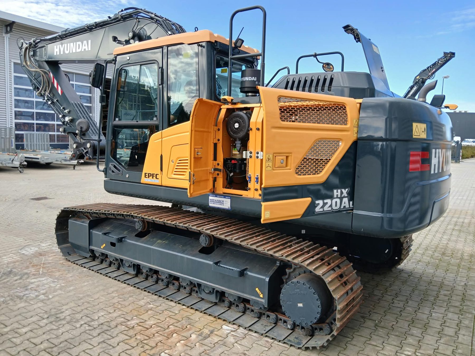Kettenbagger HX220AL Ansicht 4